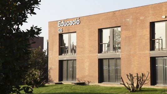 La Universidad Autónoma de Barcelona se plantea reducir la cantidad de profesores de la facultad de educación